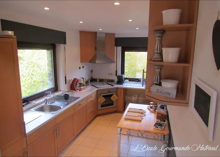 L'escale Gourmande * Hatrival